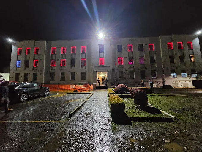 Haunted House Near Portland - Mill Creek Prison - Tormented Illusion